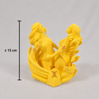 De 3D-geprinte Tweeling sterrenbeeld figuur met een duidelijke maataanduiding van circa 15 centimeter hoog