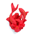 Handgemaakte 3D-geprinte Vissen sterrenbeeld figuur in roze-rood met gouden accenten op een witte achtergrond, als uniek verzamelobject
