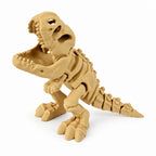 Beige 3D-geprinte skelet T-Rex van PLA met geopende bek en gearticuleerd lichaam op een schone witte achtergrond.